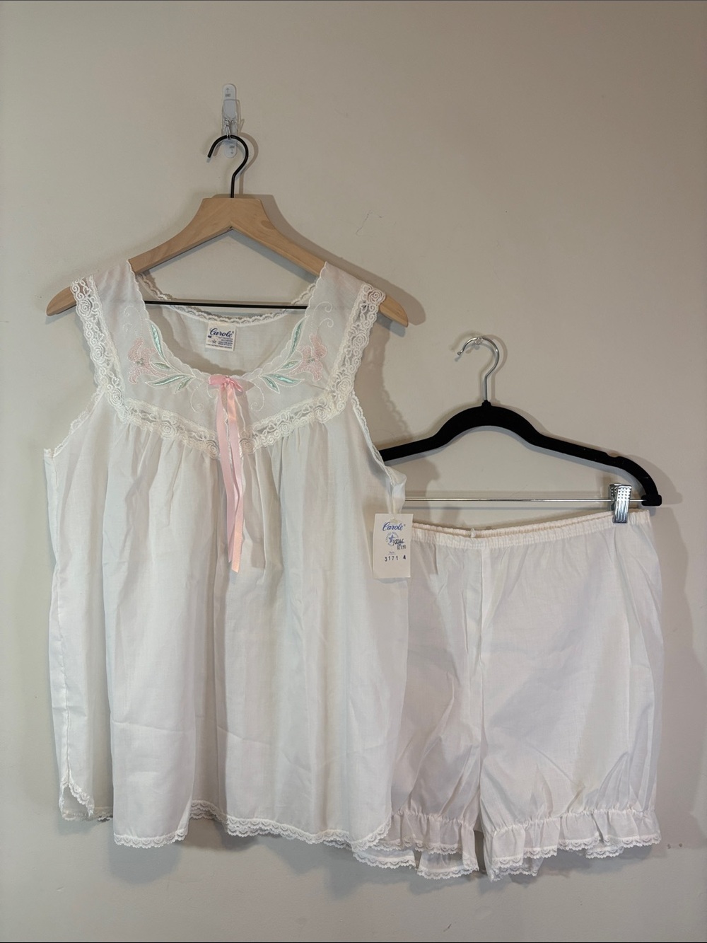 NWT White Vintage Deadstock Delicate Lace Trim Babydoll Tank Bloomers Shorts Set